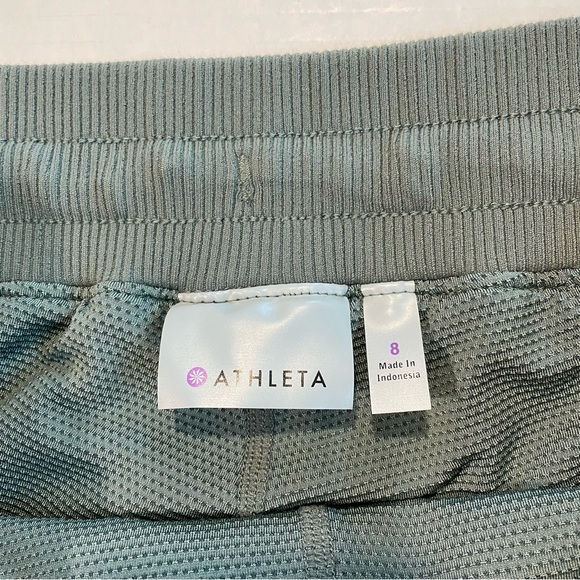 ATHLETA Trekkie Cargo Skort‎ Skirt Pockets Olive Army Green Hike Size 8 NWOT - Picture 3 of 13